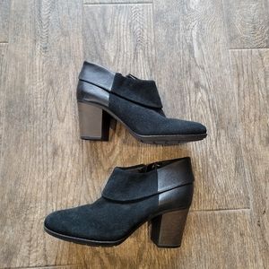 Clarks Cushion Soft Booties